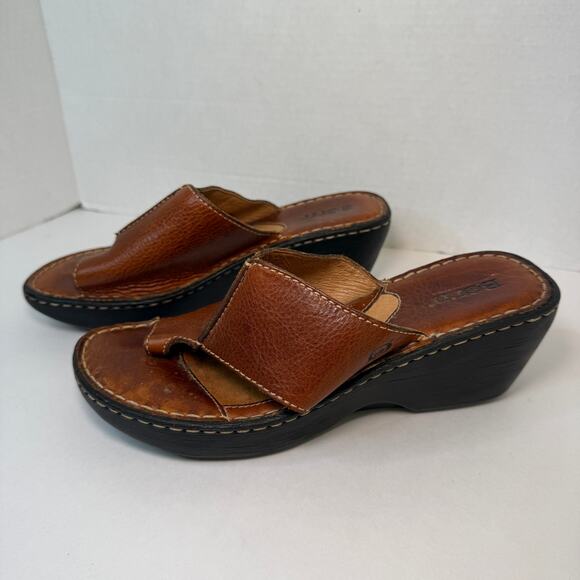 Born Leather Thong Wedge Sandals Open Toe Brown Women's Size 8 - Picture 1 of 10